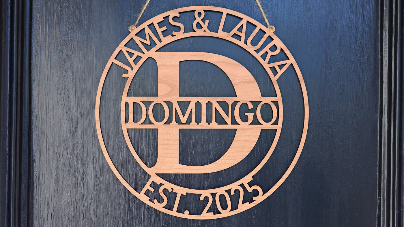 Circular Monogram Door Hanger